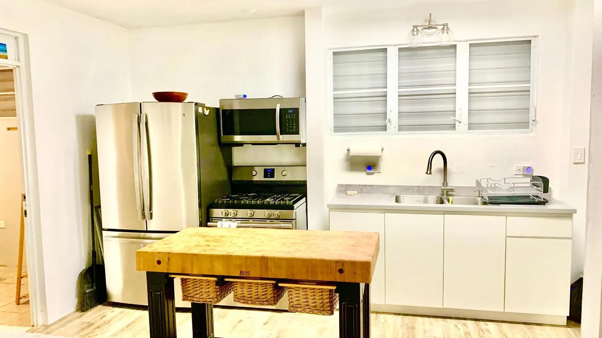 Tres Hermanos Beach House - Unit 1 Villa Anasco Puerto Rico